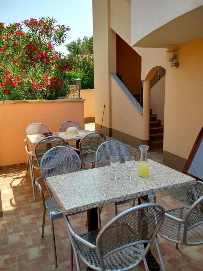 Apartments Vala Винишче Экстерьер фото